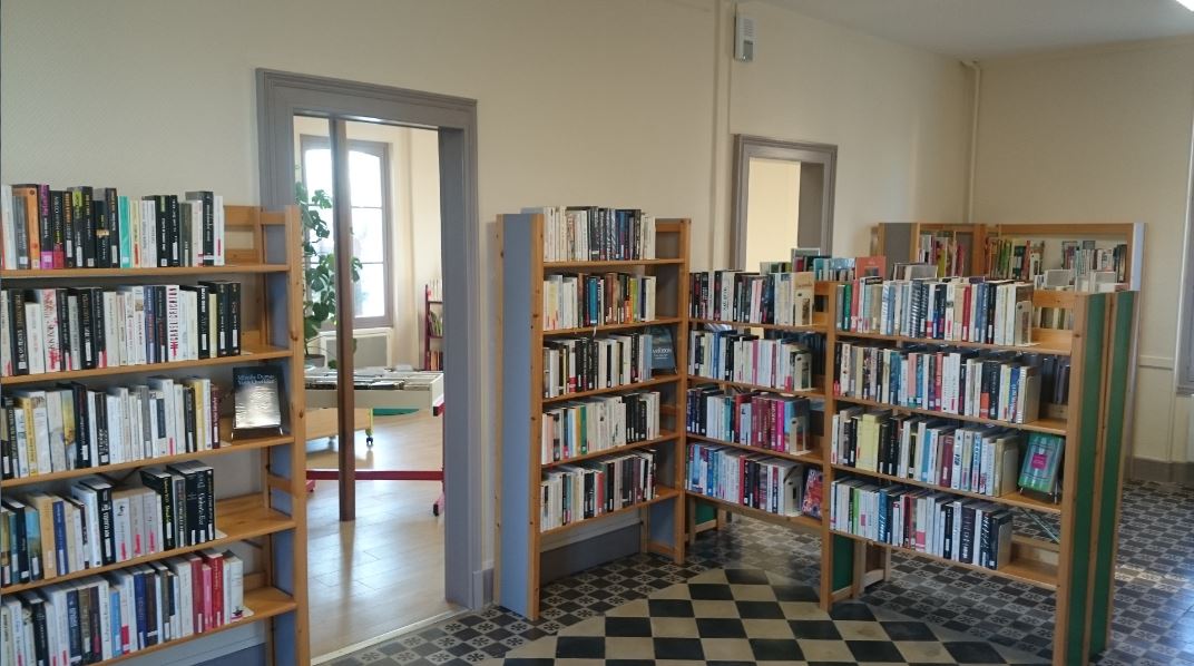bibliothèque espace 3